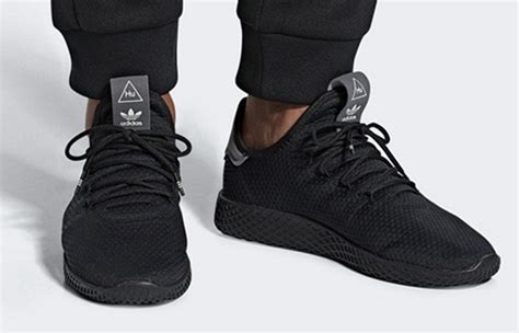 adidas pharrell williams dames zwart|pharrell williams x adidas.